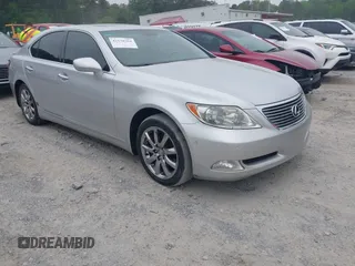 2008 Lexus LS 460 z VIN JTHBL46F785075472, wystawiony jako IAAI lot #42138764 z przebiegiem 187 568 mil mil oraz . Historia ofert i sprzedaży dostępna na DreamBid. Obrazek 1.