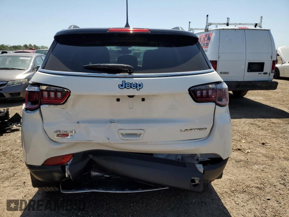 2018 Jeep Compass Limited with VIN 3C4NJDCB8JT457960, listed as a Copart auction lot 61645855 with 43,345 mi miles and Salvage title. Bid and sale history available at DreamBid. Image 6.