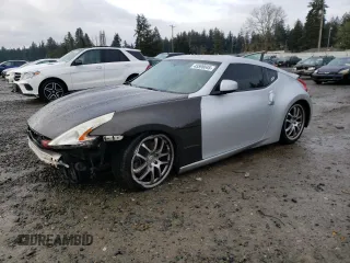 2009 Nissan 370Z z VIN JN1AZ44E39M401624, wystawiony jako Copart lot #45598045 z przebiegiem 161 381 mil mil oraz Szkoda całkowita • Salvage title. Historia ofert i sprzedaży dostępna na DreamBid. Obrazek 1.
