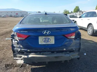2016 Hyundai Elantra SE with VIN 5NPDH4AE5GH786256, listed as a IAAI auction lot 42181669 with 86,385 mi miles and . Bid and sale history available at DreamBid. Image 17.