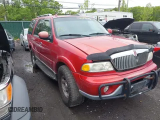 2000 Lincoln Navigator with VIN 5LMFU28A1YLJ38348, listed as a IAAI auction lot 42377745 with Not provided miles and . Bid and sale history available at DreamBid. Image 1.