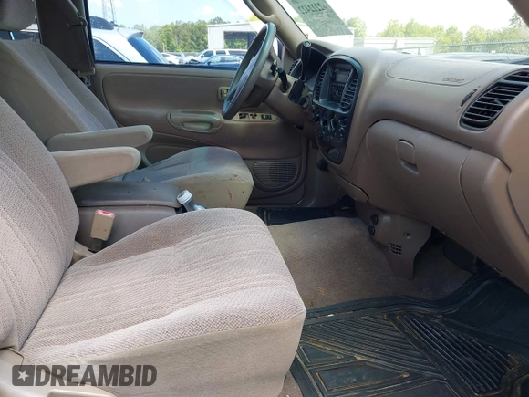 2001 Toyota Tundra SR5 with VIN 5TBRT34101S188853, listed as a IAAI auction lot 42222422 with 227,769 mi miles and . Bid and sale history available at DreamBid. Image 5.