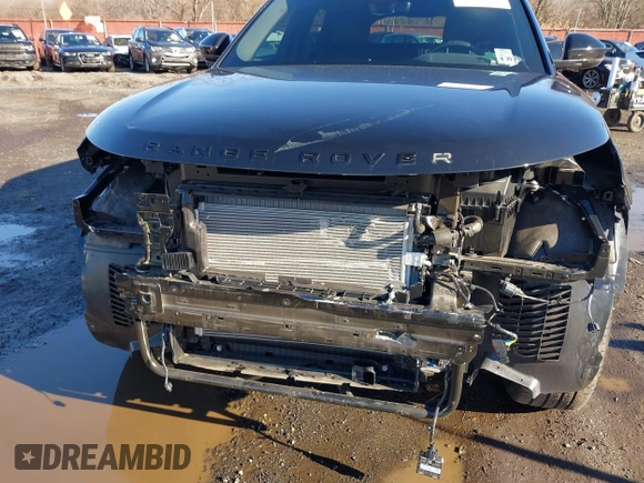 2025 Land Rover Range Rover Velar S с VIN SALYJ2EX1SA393398, выставлен на аукционе IAAI как лот 41149949 с пробегом 6 491 миль миль и . История ставок и продаж доступна на DreamBid. Изображение 6.