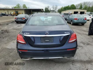 2020 Mercedes-Benz E 350 with VIN WDDZF8EB7LA748084, listed as a Copart auction lot 55474325 with 68,621 mi miles and Salvage Title. Bid and sale history available at DreamBid. Image 6.