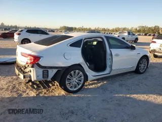2018 Buick LaCrosse Premium with VIN 1G4ZR5SZXJU129245, listed as a Copart auction lot 80992594 with 109,689 mi miles and Salvage Title. Bid and sale history available at carsss.com. Image 3.