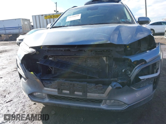 2020 Hyundai Kona Limited with VIN KM8K3CA58LU443078, listed as a IAAI auction lot 41510108 with 101,412 mi miles. Bid and sale history available at carsss.com. Image 6.