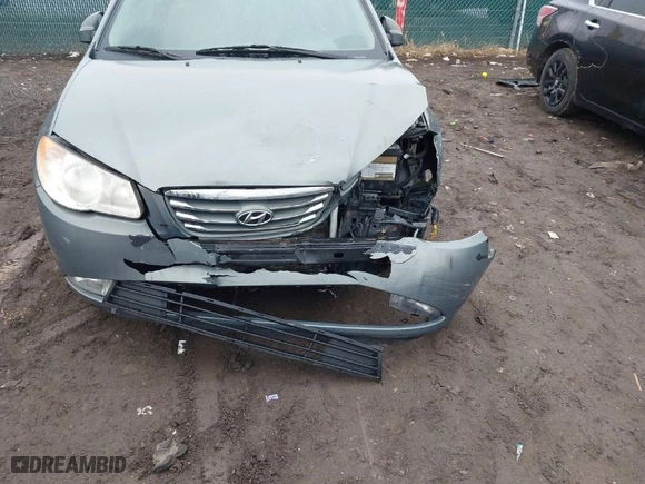 2010 Hyundai Elantra SE with VIN KMHDU4AD0AU940397, listed as a IAAI auction lot 41560650 with 152,732 mi miles. Bid and sale history available at carsss.com. Image 6.