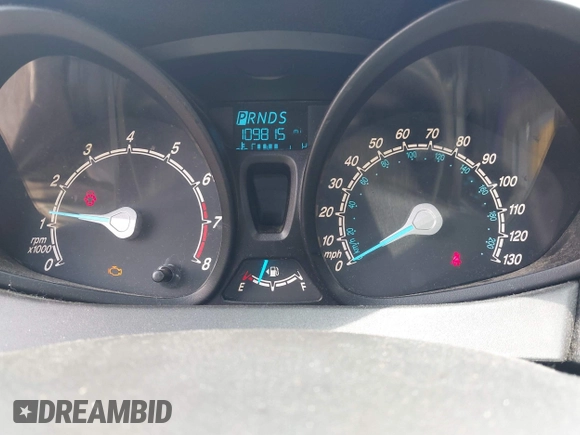 2018 Ford Fiesta S z VIN 3FADP4AJ0JM131607, wystawiony jako IAAI lot #42707624 z przebiegiem 109 815 mil mil oraz . Historia ofert i sprzedaży dostępna na DreamBid. Obrazek 7.