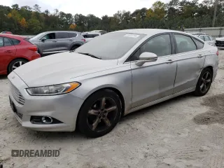 2014 Ford Fusion SE with VIN 3FA6P0H7XER329292, listed as a Copart auction lot 79131774 with 180,854 mi miles and Salvage Title. Bid and sale history available at carsss.com. Image 1.