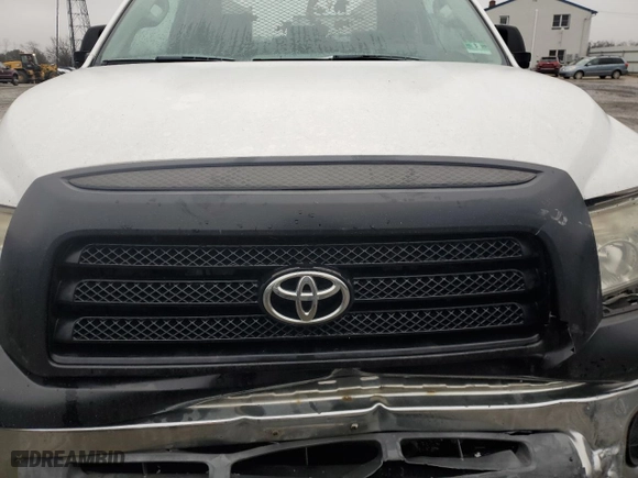 2008 Toyota Tundra with VIN 5TFLU521X8X017153, listed as a Copart auction lot 44425765 with 275,542 mi miles and Salvage Title. Bid and sale history available at carsss.com. Image 11.