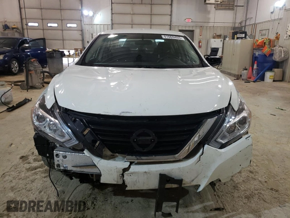2018 Nissan Altima SV with VIN 1N4AL3AP7JC298321, listed as a Copart auction lot 82376203 with 70,376 mi miles and Non Repairable. Bid and sale history available at DreamBid. Image 5.