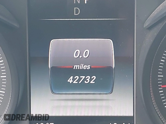 2019 Mercedes-Benz GLC with VIN WDC0G4JB6K1002622, listed as a IAAI auction lot 41647656 with 42,732 mi miles. Bid and sale history available at carsss.com. Image 16.