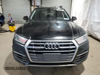2018 Audi Q5 Premium with VIN WA1ANAFY0J2130983, listed as a Copart auction lot 43253715 with 58,158 mi miles and Clean Title. Bid and sale history available at carsss.com. Image 5.