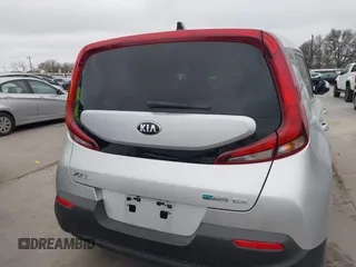 2021 Kia Soul EX with VIN KNDJ33AU9M7779006, listed as a IAAI auction lot 41769865 with 30,287 mi miles. Bid and sale history available at carsss.com. Image 17.