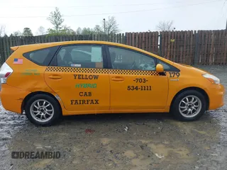 2013 Toyota Prius Two with VIN JTDZN3EU6D3286981, listed as a IAAI auction lot 42010871 with 648,056 mi miles and . Bid and sale history available at carsss.com. Image 13.