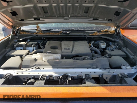 2022 Toyota Tundra SR z VIN 5TFKB5AA4NX008379, wystawiony jako Copart lot #53717915 z przebiegiem 56 199 mil mil oraz Szkoda całkowita • Salvage title. Historia ofert i sprzedaży dostępna na DreamBid. Obrazek 11.