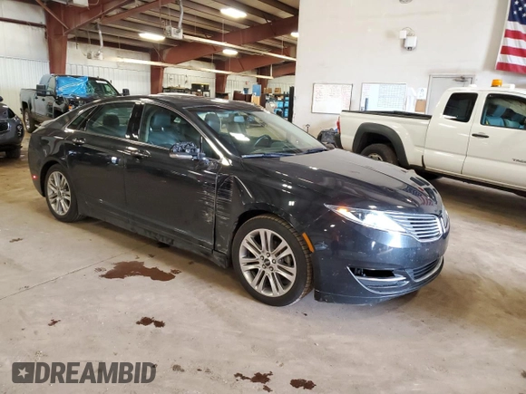2014 Lincoln MKZ Hybrid with VIN 3LN6L2LU0ER804460, listed as a Copart auction lot 66888155 with 139,565 mi miles and Clean title. Bid and sale history available at DreamBid. Image 4.