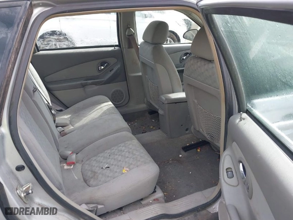 2005 Chevrolet Malibu Maxx LS with VIN 1G1ZT62835F296858, listed as a IAAI auction lot 41628201 with 128,115 mi miles. Bid and sale history available at carsss.com. Image 8.