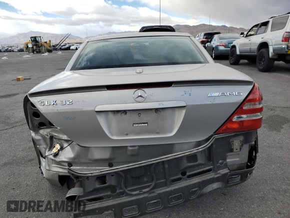 2004 Mercedes-Benz SLK с VIN WDBKK66FX4F305105, выставлен на аукционе Copart как лот 47498255 с пробегом 68 896 миль миль и Списание • Salvage title. История ставок и продаж доступна на DreamBid. Изображение 6.