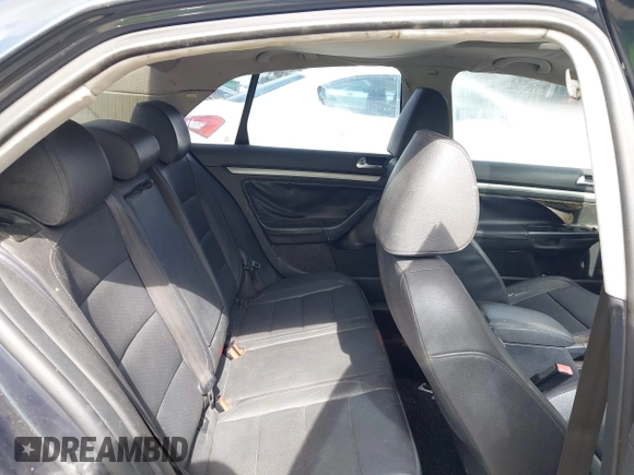 2010 Volkswagen Jetta SEL with VIN 3VWRX7AJ4AM155780, listed as a IAAI auction lot 42670291 with 146,409 mi miles and . Bid and sale history available at DreamBid. Image 8.