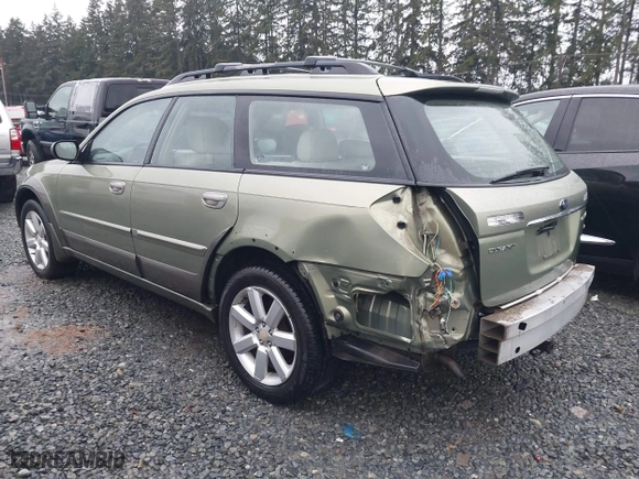 2006 Subaru Legacy Wagon Outback 2.5i Ltd with VIN 4S4BP62C267311889, listed as a IAAI auction lot 41166815 with 181,452 mi miles. Bid and sale history available at carsss.com. Image 3.