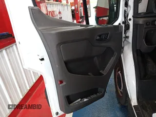 2020 Ford Transit Cargo с VIN 1FTBR1Y81LKB79544, выставлен на аукционе IAAI как лот 42679283 с пробегом 99 542 миль миль и . История ставок и продаж доступна на DreamBid. Изображение 17.