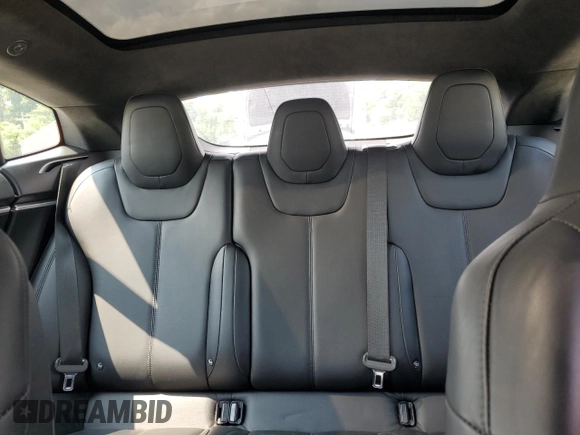 2016 Tesla Model S 90D with VIN 5YJSA1E27GF171605, listed as a Copart auction lot 59608645 with 90,080 mi miles and Salvage title. Bid and sale history available at DreamBid. Image 10.