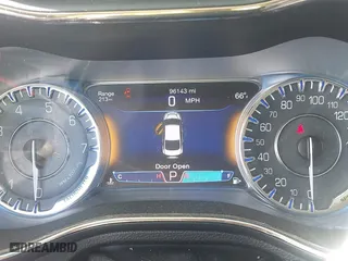 2015 Chrysler 200 C with VIN 1C3CCCEG8FN624043, listed as a IAAI auction lot 42045910 with 96,143 mi miles. Bid and sale history available at carsss.com. Image 7.