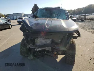 2024 GMC Canyon 4WD AT4X with VIN 1GTP6EEK2R1161994, listed as a Copart auction lot 75842154 with 0 mi miles and Salvage Title. Bid and sale history available at carsss.com. Image 5.