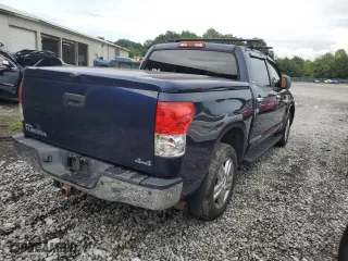 2007 Toyota Tundra LTD with VIN 5TBDV58167S468909, listed as a Copart auction lot 64399574 with 254,792 mi miles and Clean Title. Bid and sale history available at carsss.com. Image 3.