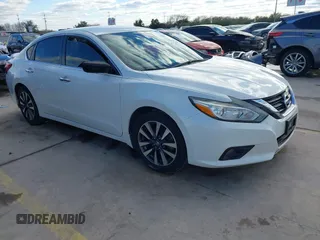 2017 Nissan Altima SV with VIN 1N4AL3AP2HC219101, listed as a IAAI auction lot 41313212 with 98,092 mi miles and . Bid and sale history available at carsss.com. Image 1.