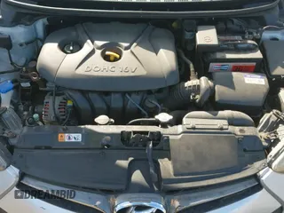 2013 Hyundai Elantra GS z VIN KMHDH6AEXDU013307, wystawiony jako IAAI lot #40816137 z przebiegiem 66 701 mil mil oraz . Historia ofert i sprzedaży dostępna na DreamBid. Obrazek 12.