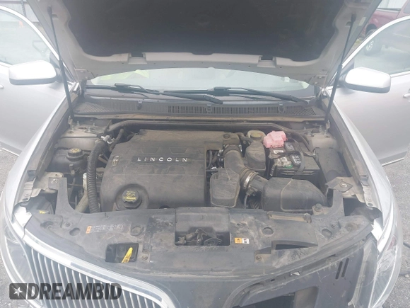 2013 Lincoln MKS с VIN 1LNHL9DK3DG604712, выставлен на аукционе IAAI как лот 42351237 с пробегом 144 927 миль миль и . История ставок и продаж доступна на DreamBid. Изображение 10.