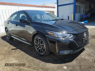 2025 Nissan Sentra SR z VIN 3N1AB8DV1SY299531, wystawiony jako Copart lot #54058105 z przebiegiem 2 812 mil mil oraz Szkoda całkowita • Salvage title. Historia ofert i sprzedaży dostępna na DreamBid. Obrazek 4.