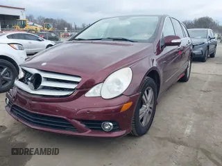 2008 Mercedes-Benz R-Class 3.5L with VIN 4JGCB56E78A080096, listed as a IAAI auction lot 41462714 with 193,312 mi miles. Bid and sale history available at carsss.com. Image 2.