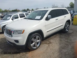 2012 Jeep Grand Cherokee Overland with VIN 1C4RJECT5CC362349, listed as a IAAI auction lot 41760221 with 218,350 mi miles. Bid and sale history available at carsss.com. Image 17.