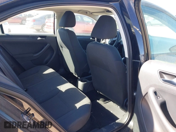 2011 Volkswagen Jetta Sedan S with VIN 3VW2K7AJ9BM069057, listed as a IAAI auction lot 41656285 with 208,001 mi miles. Bid and sale history available at carsss.com. Image 8.