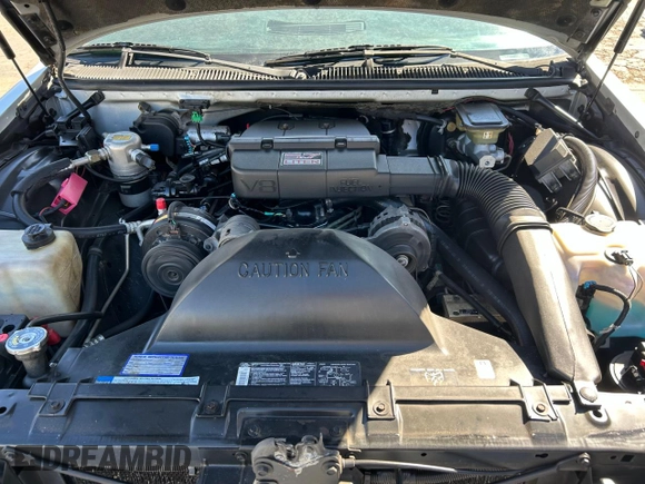 1992 Buick Roadmaster Ltd with VIN 1G4BT5370NR427263, listed as a Copart auction lot 77878424 with 80,825 mi miles and Clean Title. Bid and sale history available at DreamBid. Image 7.