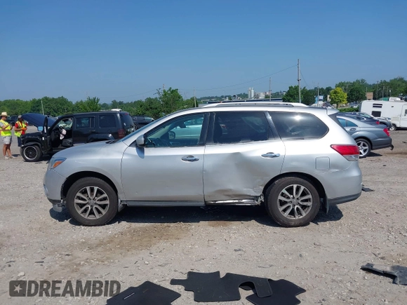 2014 Nissan Pathfinder S z VIN 5N1AR2MM6EC718091, wystawiony jako IAAI lot #42571109 z przebiegiem 72 907 mil mil oraz . Historia ofert i sprzedaży dostępna na DreamBid. Obrazek 15.