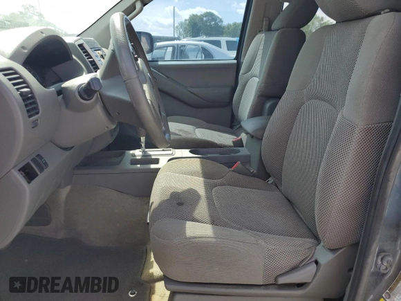 2014 Nissan Frontier Desert Runner z VIN 1N6AD0ER4EN768653, wystawiony jako Copart lot #53786505 z przebiegiem 162 570 mil mil oraz Szkoda całkowita • Salvage title. Historia ofert i sprzedaży dostępna na DreamBid. Obrazek 7.