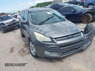 2014 Ford Escape SE z VIN 1FMCU9GX9EUC01478, wystawiony jako IAAI lot #42370409 z przebiegiem 158 154 mil mil oraz . Historia ofert i sprzedaży dostępna na DreamBid. Obrazek 1.