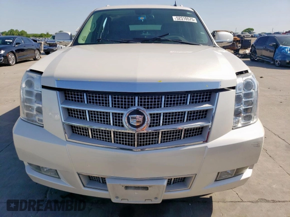 2011 Cadillac Escalade ESV Platinum z VIN 1GYS3KEF0BR265020, wystawiony jako Copart lot #52310575 z przebiegiem 122 949 mil mil oraz Czysty tytuł • Clean title. Historia ofert i sprzedaży dostępna na DreamBid. Obrazek 5.