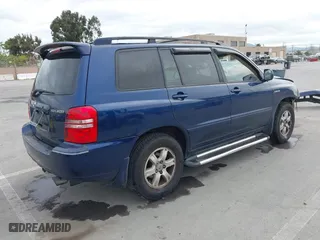 2003 Toyota Highlander with VIN JTEHF21A330117706, listed as a IAAI auction lot 41980280 with 188,890 mi miles. Bid and sale history available at carsss.com. Image 4.