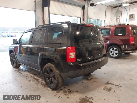 2014 Jeep Patriot Sport with VIN 1C4NJPBA3ED888275, listed as a IAAI auction lot 41875560 with 149,129 mi miles. Bid and sale history available at carsss.com. Image 3.