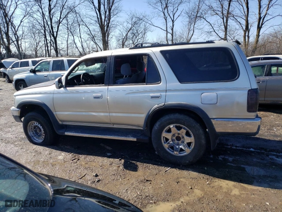 1999 Toyota 4Runner SR5 with VIN JT3HN86R7X0221151, listed as a Copart auction lot 44822685 with 395,287 mi miles and Clean Title. Bid and sale history available at carsss.com. Image 2.