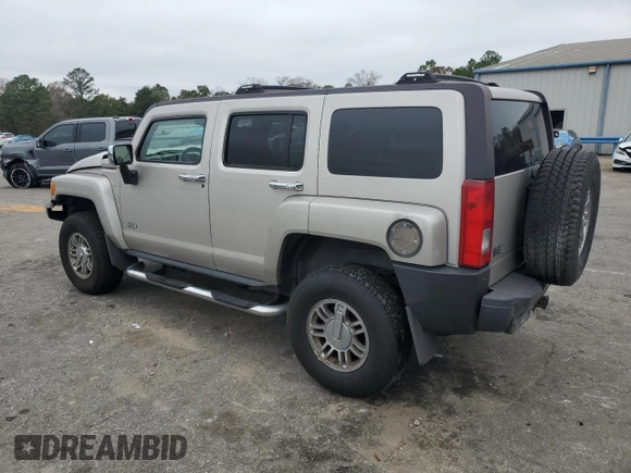 2008 Hummer H3 SUV Alpha with VIN 5GTEN13L988127578, listed as a Copart auction lot 85290144 with 211,926 mi miles and Salvage Title. Bid and sale history available at carsss.com. Image 2.