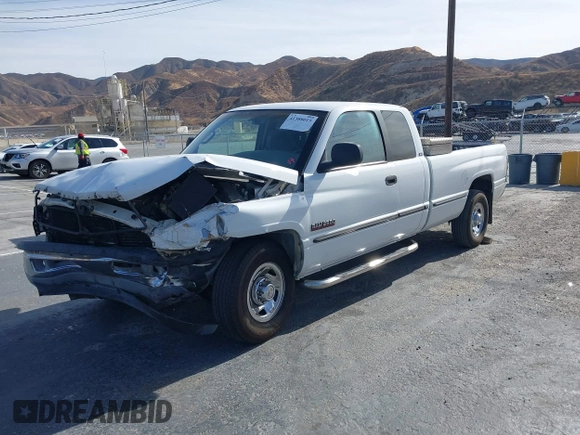 1999 Dodge Ram 2500 with VIN 1B7KC2362XJ593196, listed as a IAAI auction lot 41388015 with 466,535 mi miles. Bid and sale history available at carsss.com. Image 2.