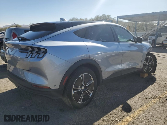 2022 Ford Mustang Mach-E Select z VIN 3FMTK1RM6NMA39047, wystawiony jako Copart lot #43374505 z przebiegiem 27 675 mil mil oraz Szkoda całkowita • Salvage title. Historia ofert i sprzedaży dostępna na DreamBid. Obrazek 3.