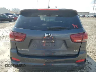 2019 Kia Sorento LX z VIN 5XYPG4A57KG486900, wystawiony jako Copart lot #52674115 z przebiegiem 105 259 mil mil oraz Szkoda całkowita • Salvage title. Historia ofert i sprzedaży dostępna na DreamBid. Obrazek 6.