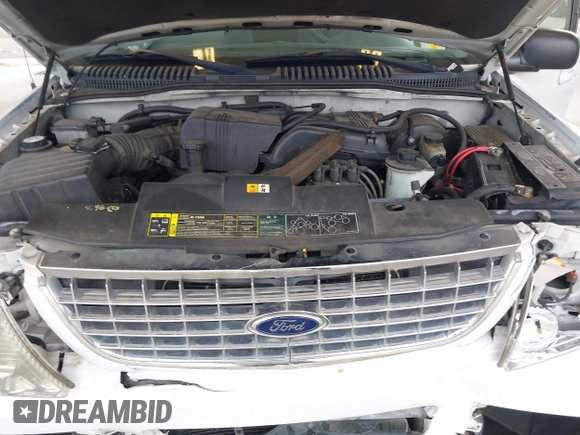 2003 Ford Explorer XLT with VIN 1FMZU73K63UA34941, listed as a IAAI auction lot 42078873 with 121,196 mi miles. Bid and sale history available at carsss.com. Image 10.